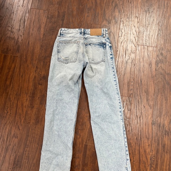 H&M &denim jeans size 0 or 24 - Picture 6 of 8